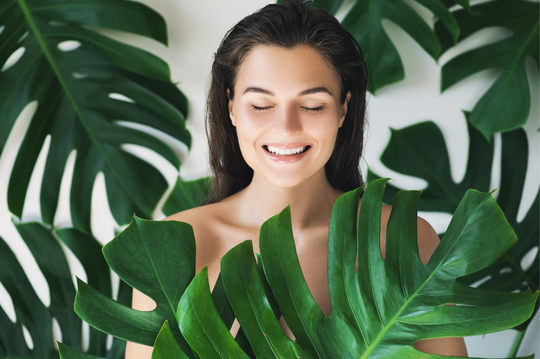 6 Holistic Ways to Get Glowing Skin